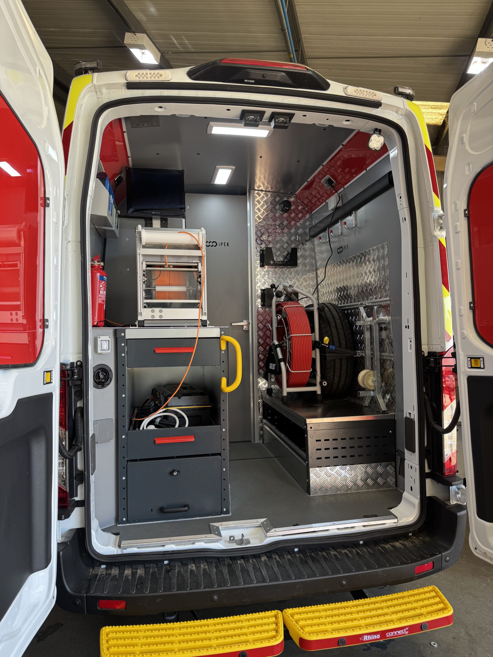 Bespoke van conversions | Commercial Vehicle Accessories | Commercial ...